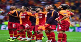 Uefa Şampiyonlar Ligi: Galatasaray: 3 - Lokomotiv Moskova: 0 (Maç Sonucu)