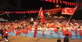 Batmanda Binler “Demokrasi Ve Milli Birlik Günü” Etkinliğinde Bir Aradaydı