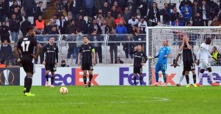 Uefa Avrupa Ligi: Beşiktaş: 2 - Genk: 4 (Maç Sonucu)