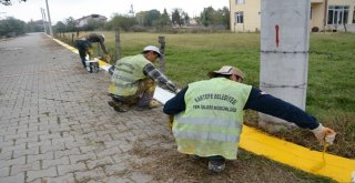 Kartepede Boyama Çalışmaları Sürüyor