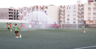 Cizresporda Tazyikli Su Altında Futbol Antrenmanı