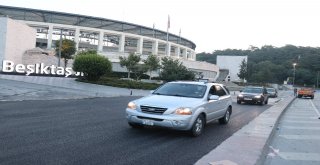 Dolmabahçede Çöken Yol Onarılıp Yeniden Trafiğe Açıldı