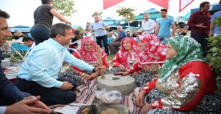 Afyonun Kültürel Değerleri Darıcada Sergilendi