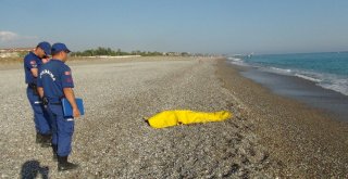 Antalyada Denize Giren Vatandaş Boğuldu