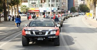 Off-Road Araçları Denizliyi Turladı