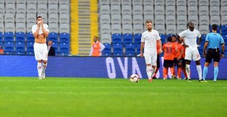 Spor Toto Süper Lig: Medipol Başakşehir: 4 - Antalyaspor: 0 (Maç Sonucu)