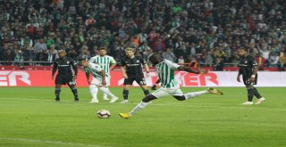 Spor Toto Süper Lig: Atiker Konyaspor: 2 - Beşiktaş: 2 (Maç Sonucu)