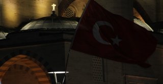 15 Temmuzun Yıldönümünde Binlerce Kişi Mevlana Meydanına Akın Etti