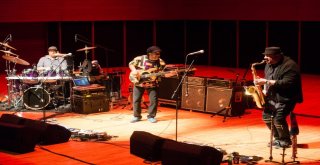 1 Festival İzmirde Victor Wooten Rüzgarı