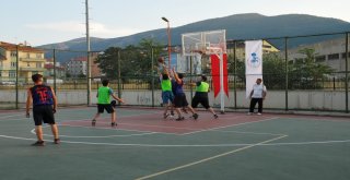 Akşehirde Geleneksel Sokak Basketbolu Heyecanı Başladı