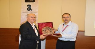 Nevüde Malzeme Bilimi Ve Teknoloji Konferansı Başladı