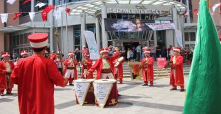 İhanın 15 Temmuz Fotoğraf Sergisine Mehterli Açılış