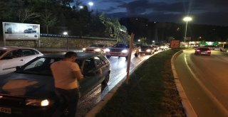 Bilecikte Trafik Kazasında Yol Durma Noktasına Geldi