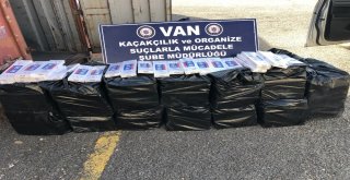 Vanda 9 Bin Paket Kaçak Sigara Ele Geçirildi