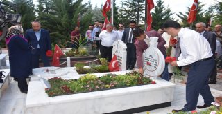 Kırıkkalede 15 Temmuz Etkinlikleri Şehitlik Ziyaretiyle Başladı