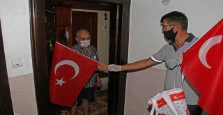 BÜYÜKŞEHİR ANTALYA'YI TÜRK BAYRAĞI İLE DONATIYOR