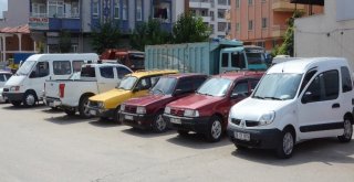 İkinci El Otomobile Bakan Çok, Alan Yok