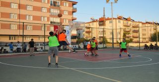 Akşehirde Geleneksel Sokak Basketbolu Heyecanı Başladı