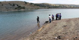 Serinlemek İçin Girdiği Baraj Gölünde Boğuldu