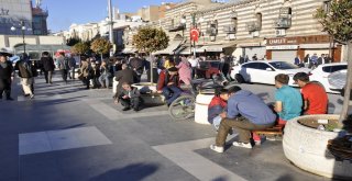 Diyarbakırda Güneşi Gören Parka Koştu