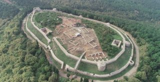 İstanbulun Fethinin Başladığı Aydos Kalesi Havadan Görüntülendi