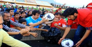 ‘Futbolun Efsaneleri Muğlada