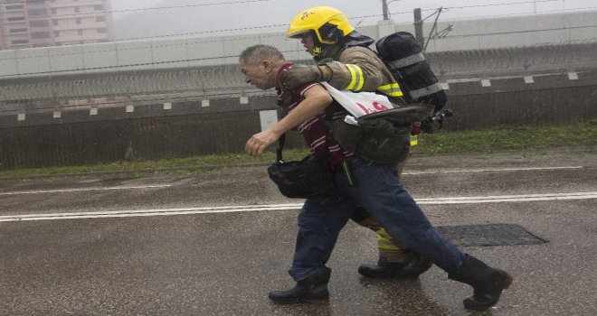 Filipinlerdeki Mangkhut Tayfununda Bilanço Artıyor