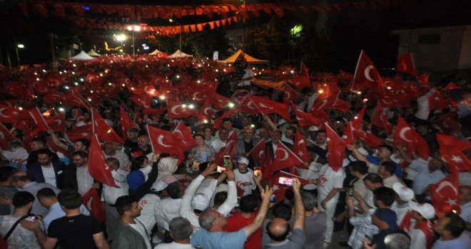 Batmanda Binler “Demokrasi Ve Milli Birlik Günü” Etkinliğinde Bir Aradaydı