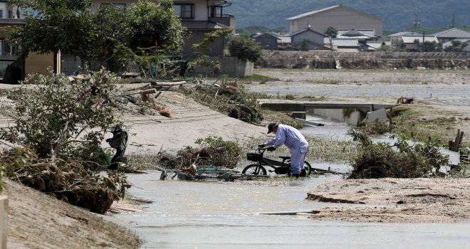 Japonyadaki Sel Felaketinde Ölü Sayısı 200E Yaklaştı