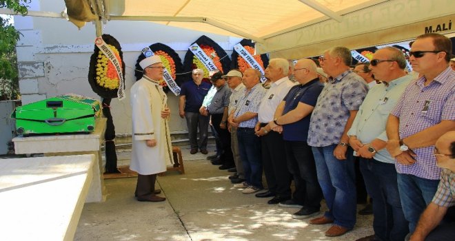 Boşandığı Eşini Öldüren Zanlı Tutuklandı