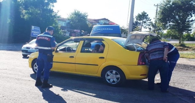 Jandarmanın Huzur Denetimlerinde Aranan 2 Kişi Yakalandı