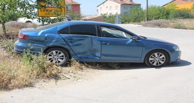 Elazığda Trafik Kazası: 2 Yaralı