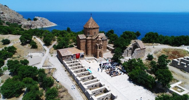 Akdamar Adası İçme Suyuna Kavuşuyor