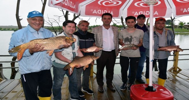 Olta Balıkçılığı Turnuvası Renkli Görüntülere Sahne Oldu