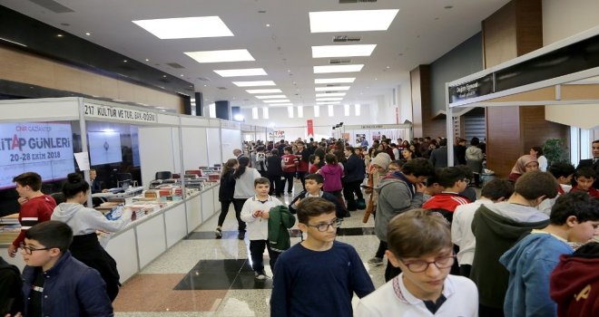 Cnr Gaziantep Kitap Fuarına Yoğun İlgi