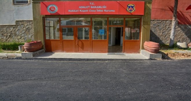 Hakkari Kapalı Ceza İnfaz Kurumu Alanı Asfaltlandı