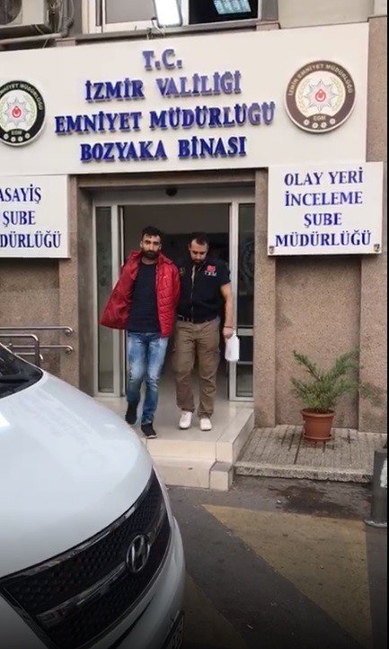 Öcalanın Posteri Altında Konuşup Propaganda Yapanlara Operasyon: 13 Gözaltı