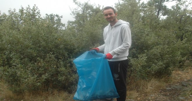 Gönüllü Gençlerden Soğuksu Milli Parkında Temizlik