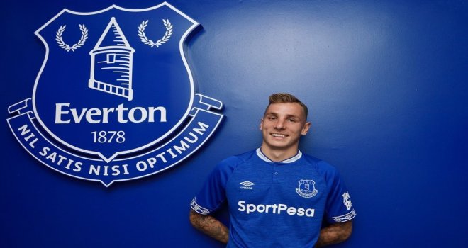 Everton, Lucas Digneyi Kadrosuna Kattı