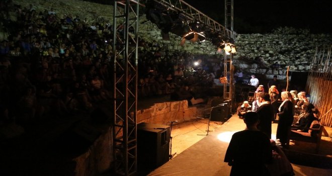 Ayaş Antik Tiyatro Festivali Sona Erdi