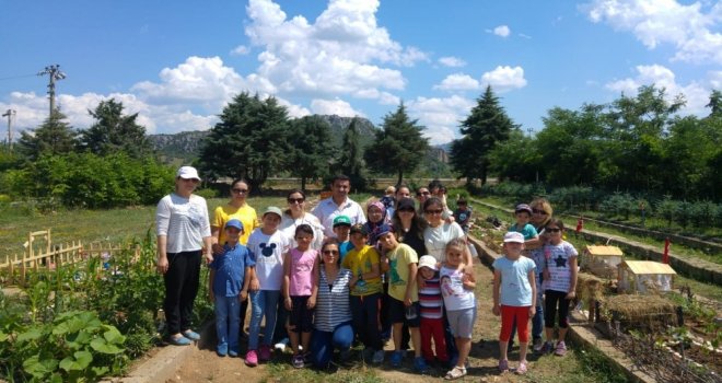 Eğirdirdeki Yaşama Bağlanıyoruz, Yaparak Öğreniyoruz Projesi Başarıyla Tamamlandı