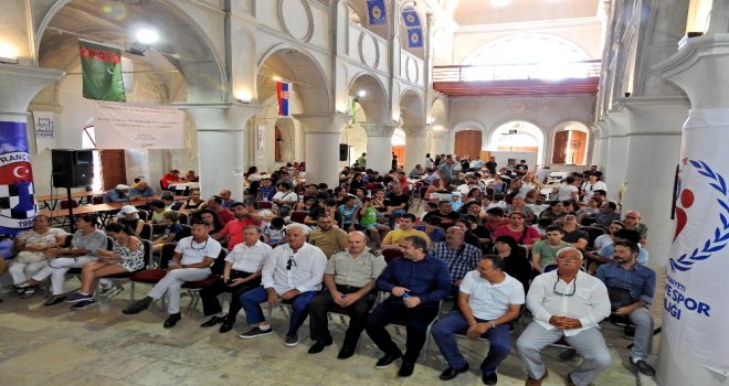 16 Ülkeden Satranç Sporcusunun Katıldığı Turnuva Son Buldu