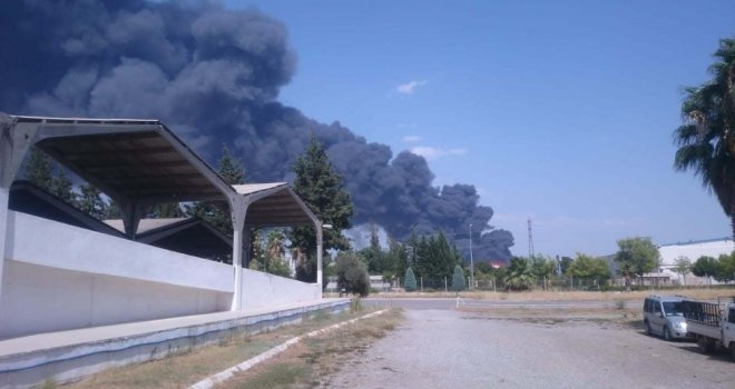 Antalyada Fabrika Yangını