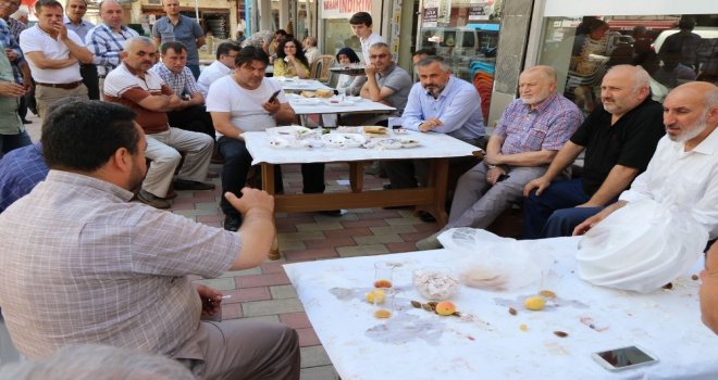 Başkan Kılıç, Yün Pazarı Esnafının Sorunlarını Dinledi