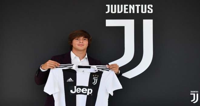 Juventus, Barcelonadan 16 Yaşındaki Pabo Morenoyu Aldı