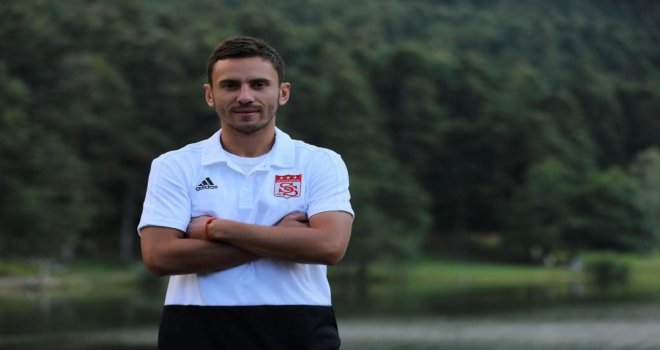 Sivasspor, Rybalka İle 3 Yıllık Sözleşme İmzaladı