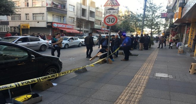 Polis Memuru Kavgayı Ayırırken Bacağından Bıçaklandı