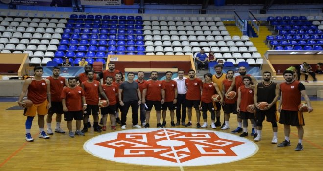 Karesispor Hazırlık Maçında Banvit Karşısında