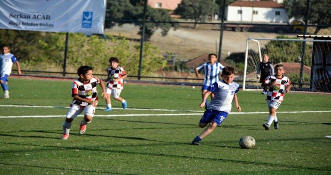 Aliağada Sezer Erşan Futbol Turnuvası