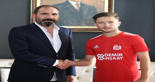 Sivasspor Yeni Transferlerini Tanıttı